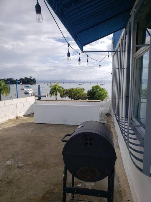 Indy'S Best Bay Frontview In Samana. Luaran gambar